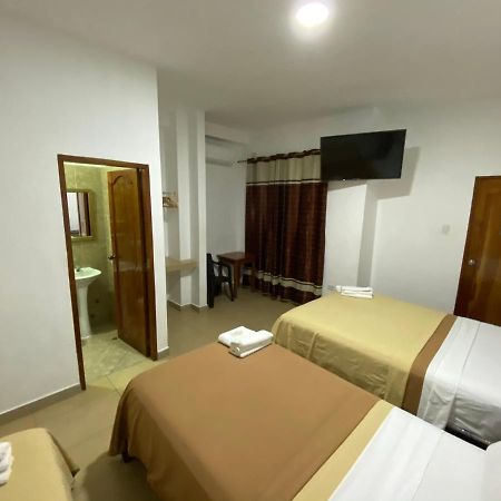 Fitzcarrald Hotel Икитос Экстерьер фото