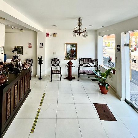 Fitzcarrald Hotel Икитос Экстерьер фото
