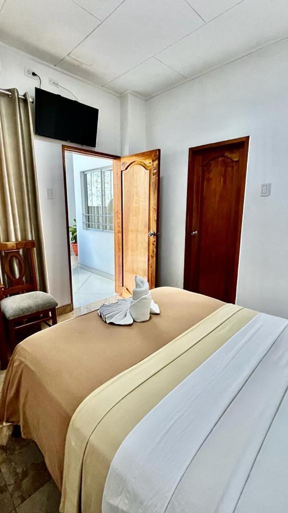 Fitzcarrald Hotel Икитос Экстерьер фото