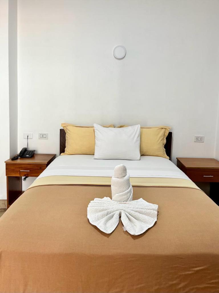 Fitzcarrald Hotel Икитос Экстерьер фото