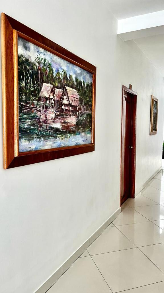 Fitzcarrald Hotel Икитос Экстерьер фото