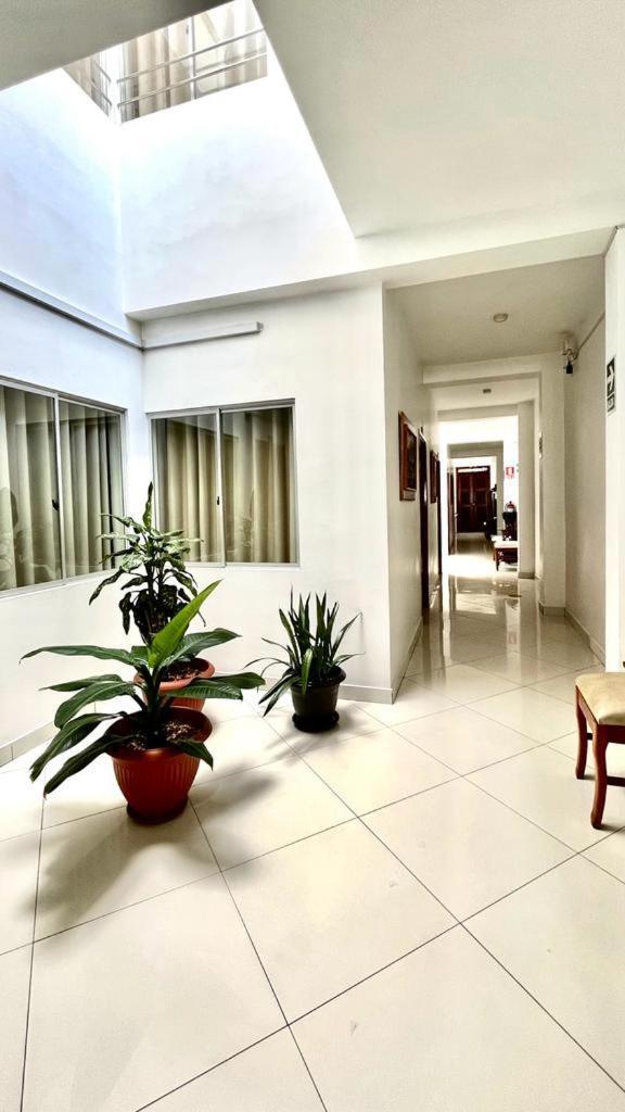 Fitzcarrald Hotel Икитос Экстерьер фото